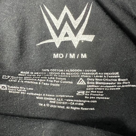 WWE Mad Engine Wrestle Mania Ultimate Warrior Vs Macho Man Medium Black Tee - Picture 7 of 12